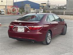 تۆیۆتا کامری